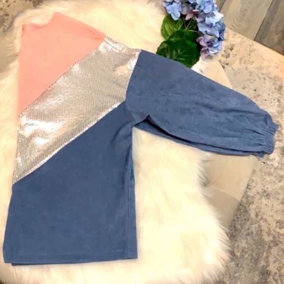 Sequin Chevron Contrast Panel Pullover 
Blue, Pink, Silver Sz MED - Picture 3 of 3